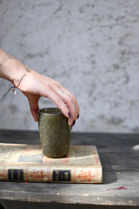 vaso verde musgo