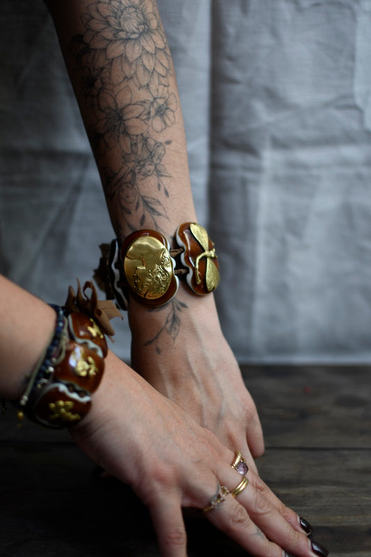 pulsera ovalada grande